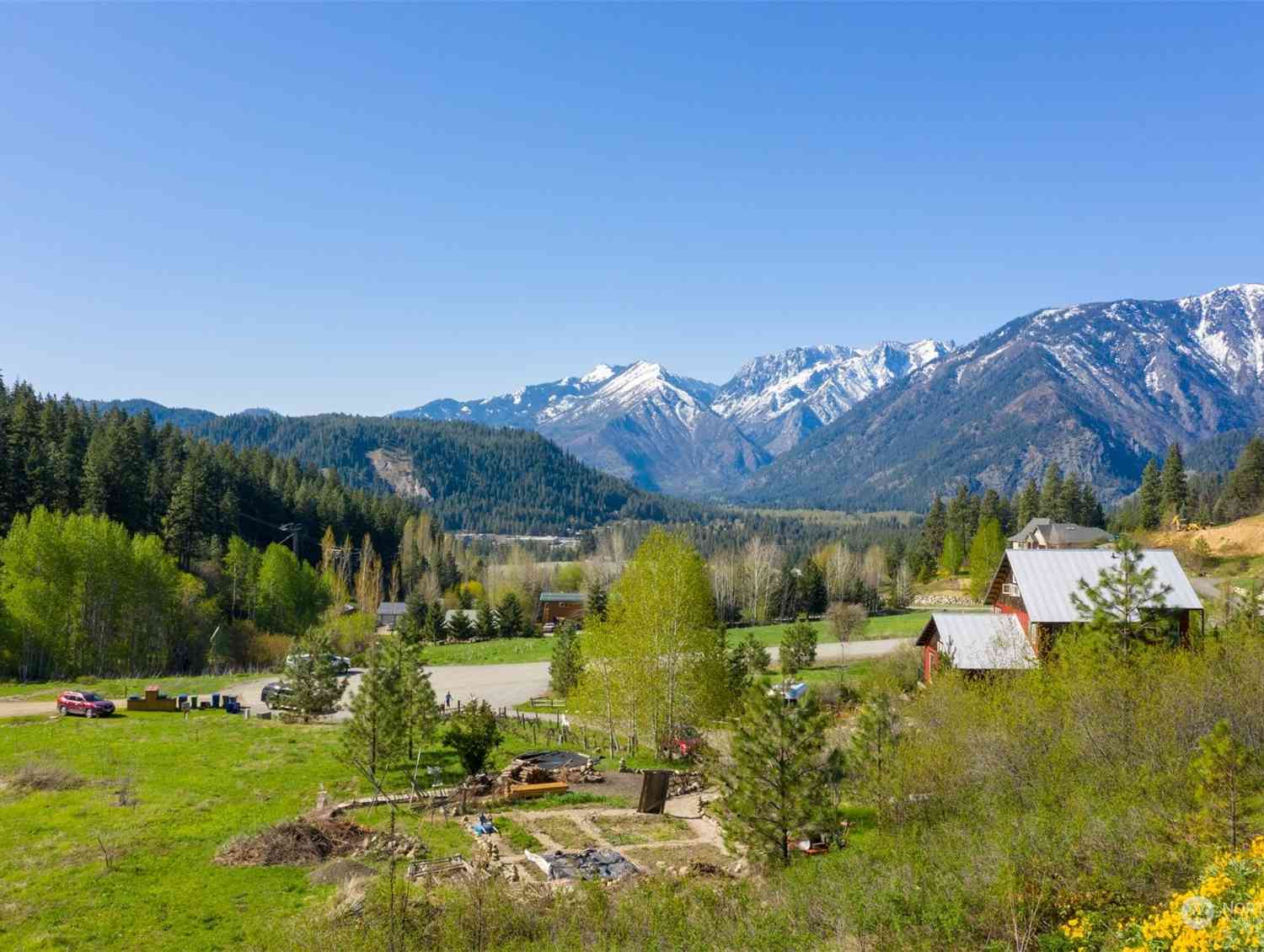 10690 Fox Road, Leavenworth, Washington image 4