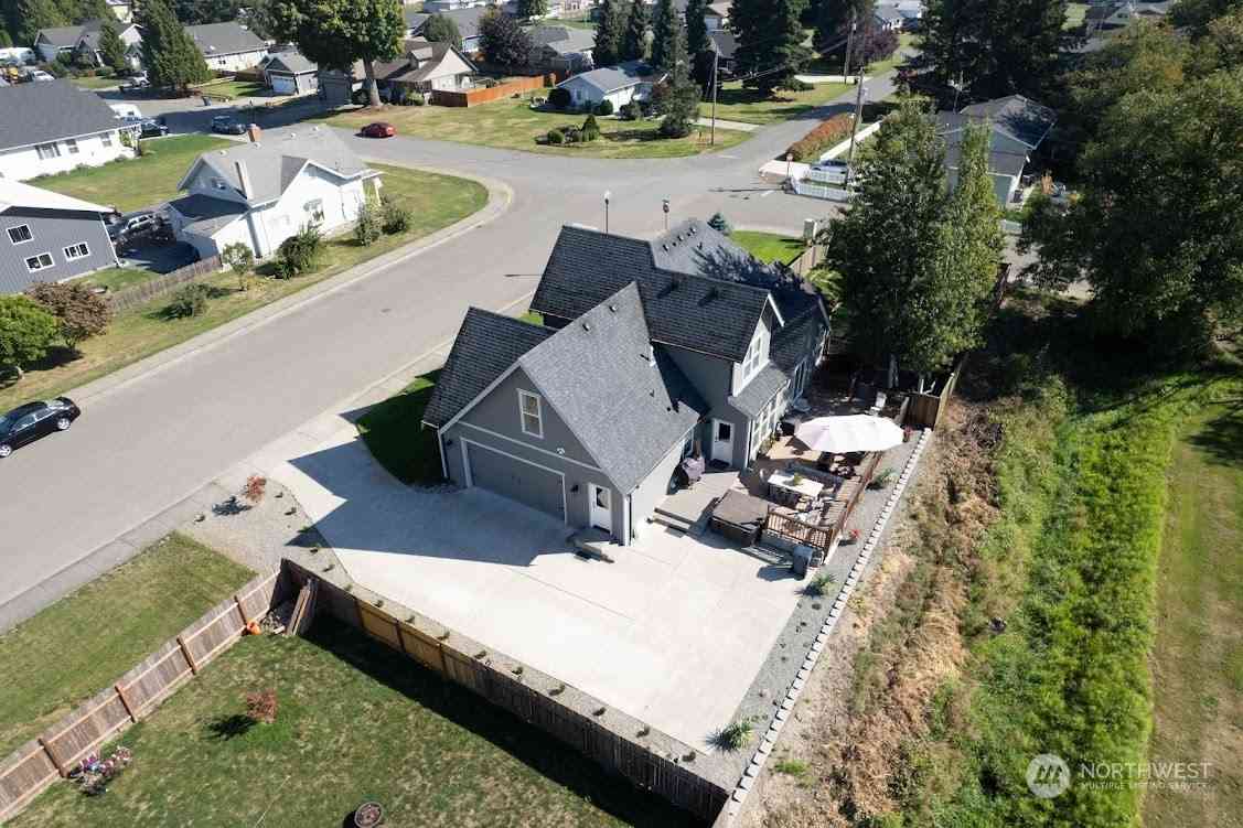 401 Harrison Lane, Nooksack, Washington image 38