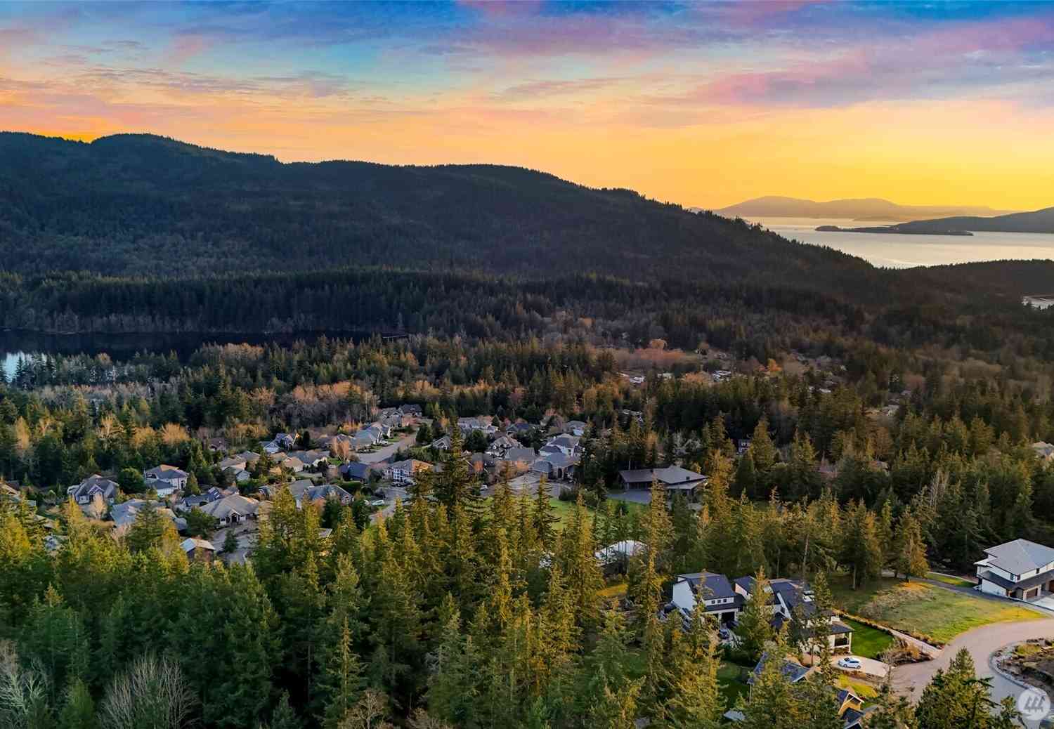 4334 Samish Crest Drive, Bellingham, Washington image 26