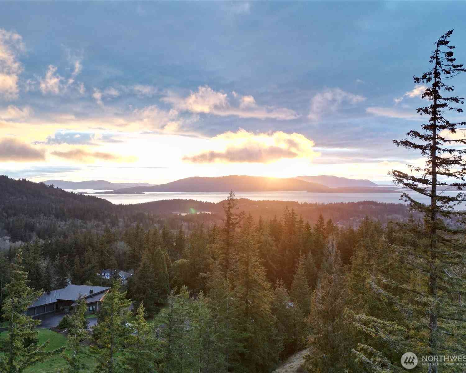4334 Samish Crest Drive, Bellingham, Washington image 6