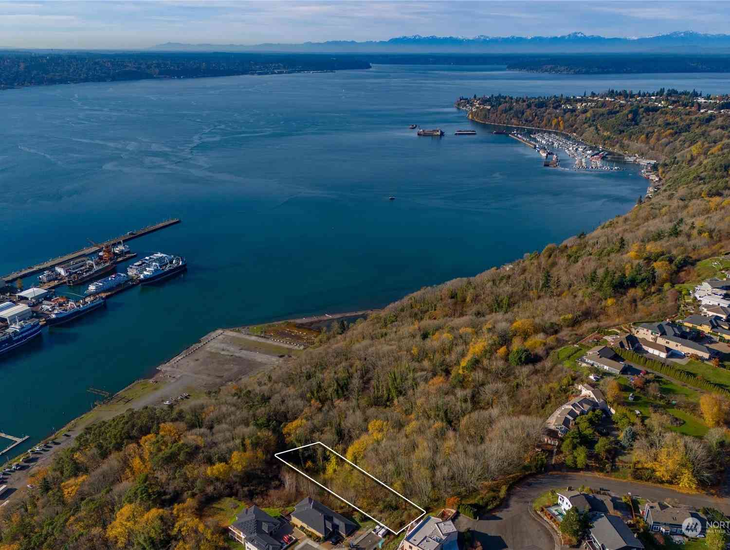 1416 Browns Point Boulevard, Tacoma, Washington image 9