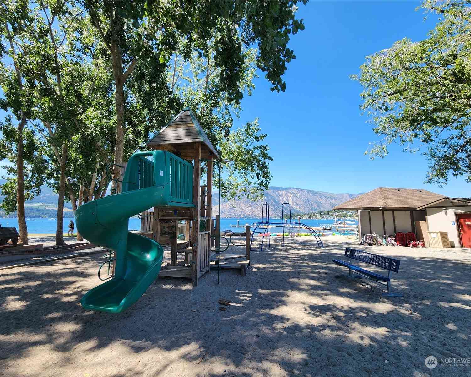 1 Beach 534-e, Manson, Washington image 31
