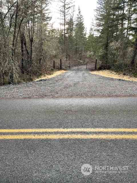 21933 Peissner Road, Yelm, Washington image 1