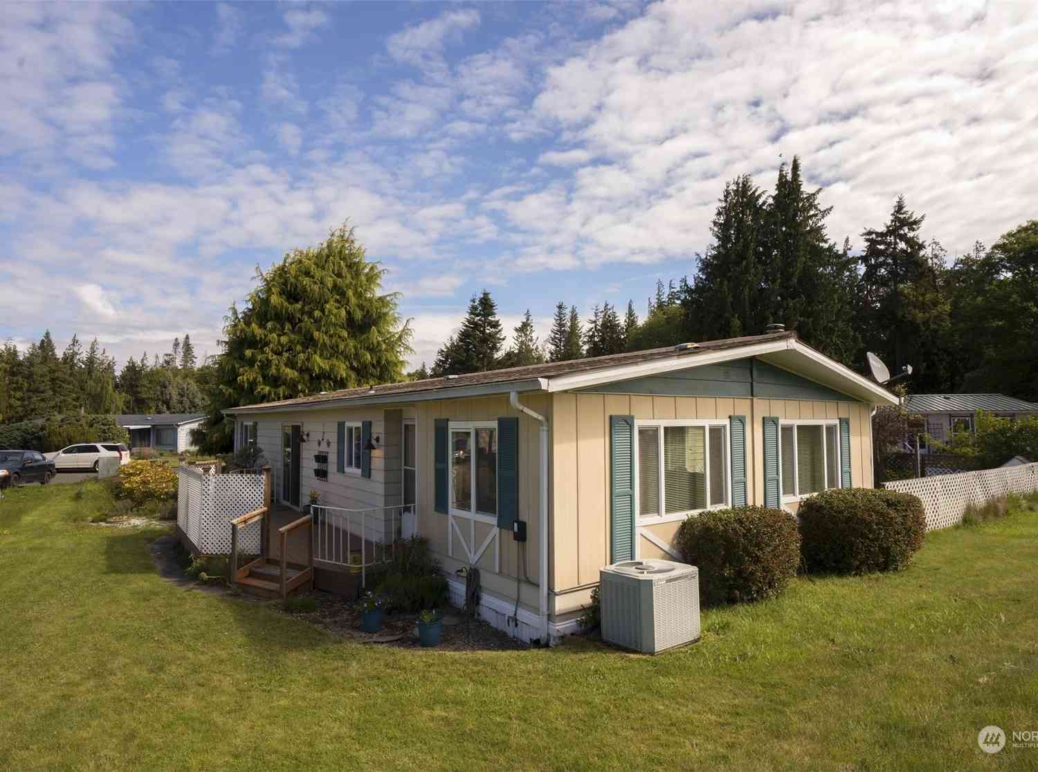 140 Heather Circle, Port Angeles, Washington image 1