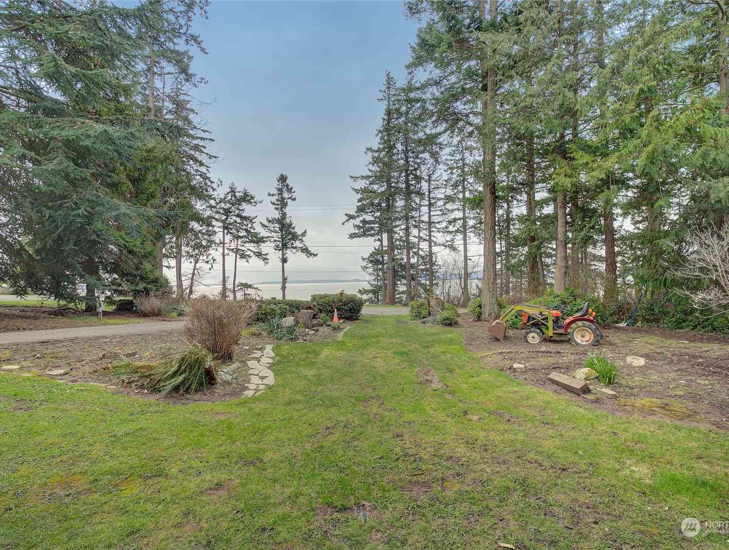 10405 Samish Island Road, Bow, Washington image 5