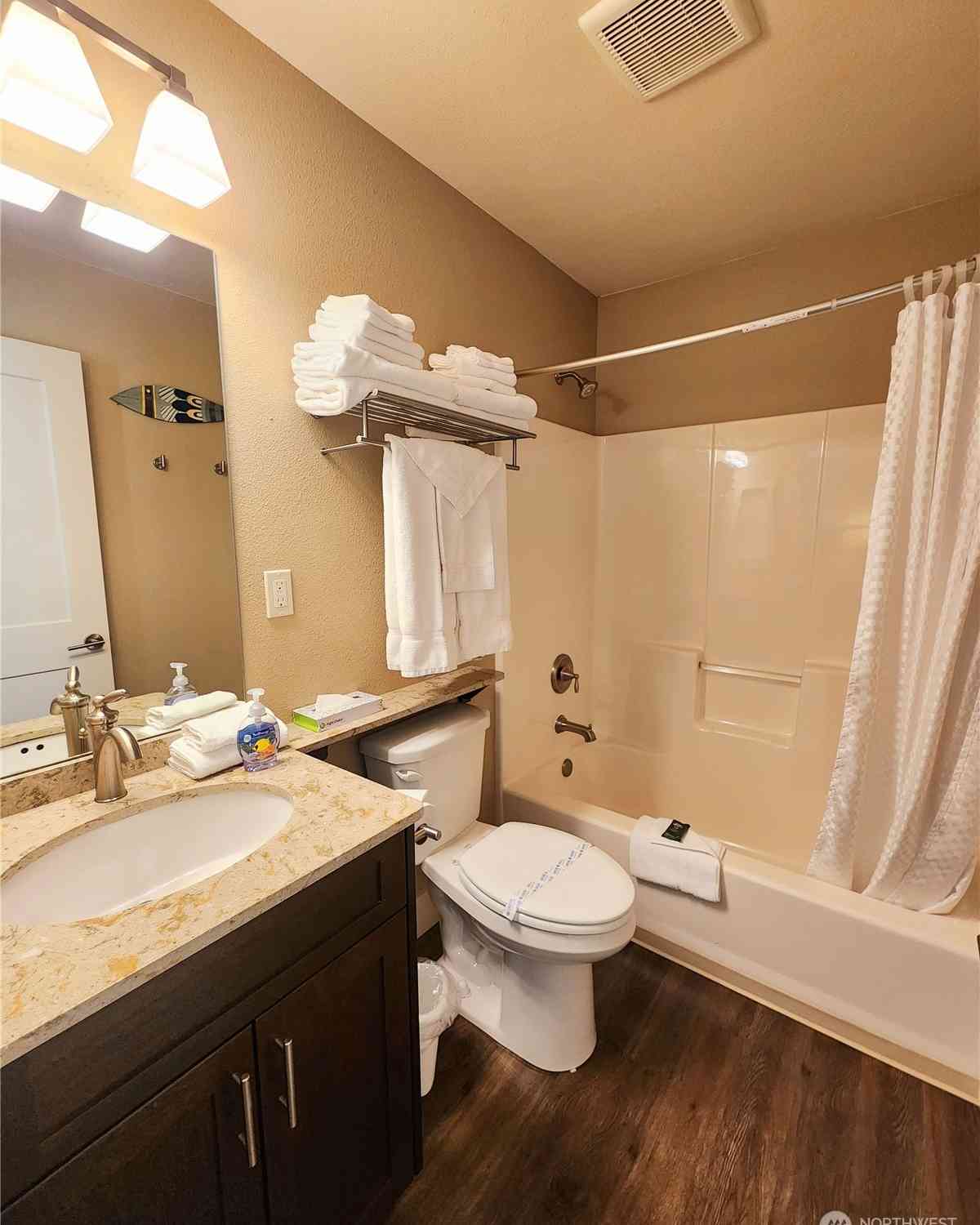1 Beach 564-a, Manson, Washington image 12