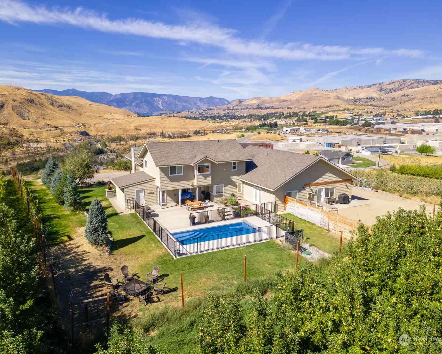 445 Howser Lane, Chelan, Washington image 24