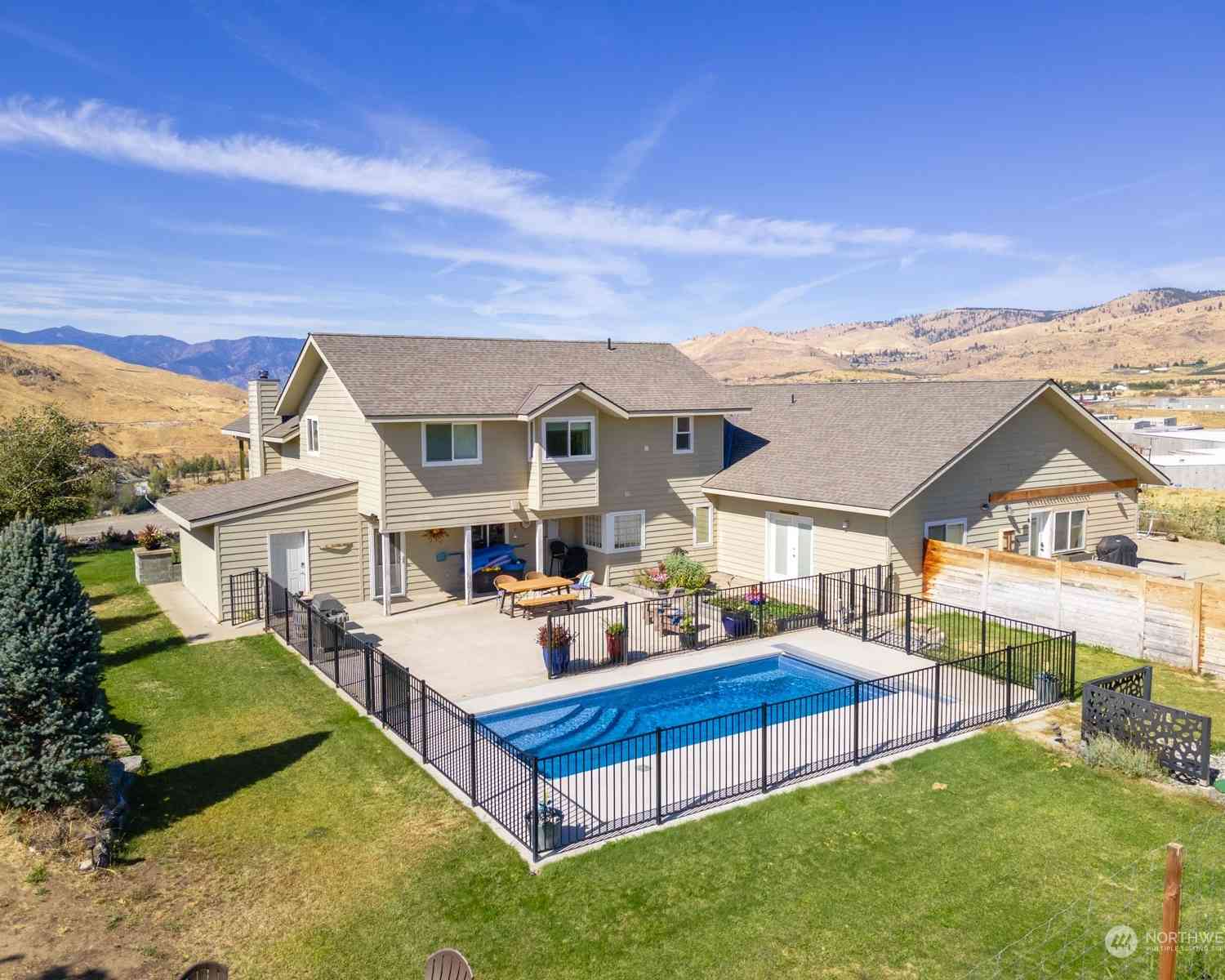 445 Howser Lane, Chelan, Washington image 25