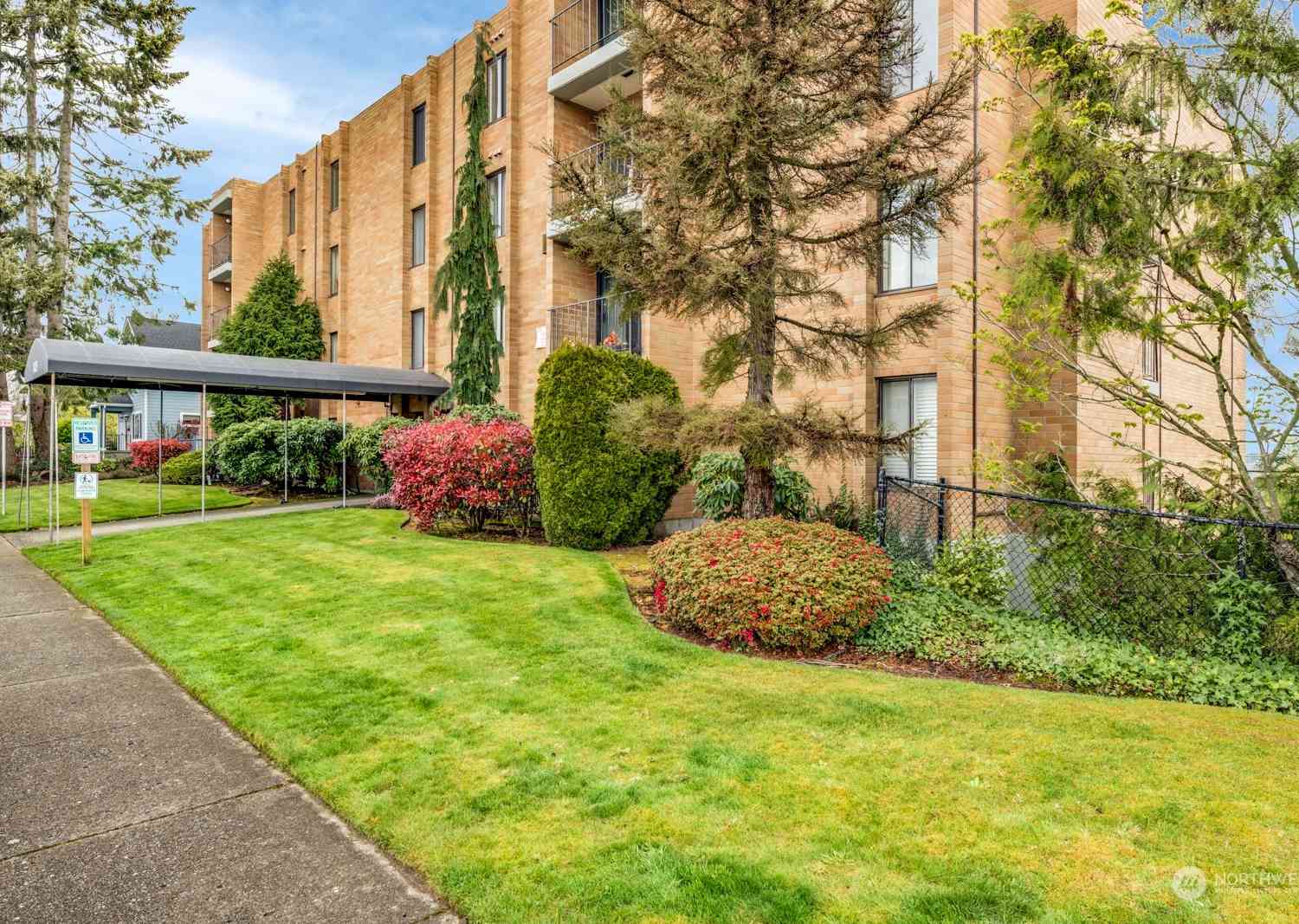 3425 Colby Avenue #604, Everett, Washington image 1