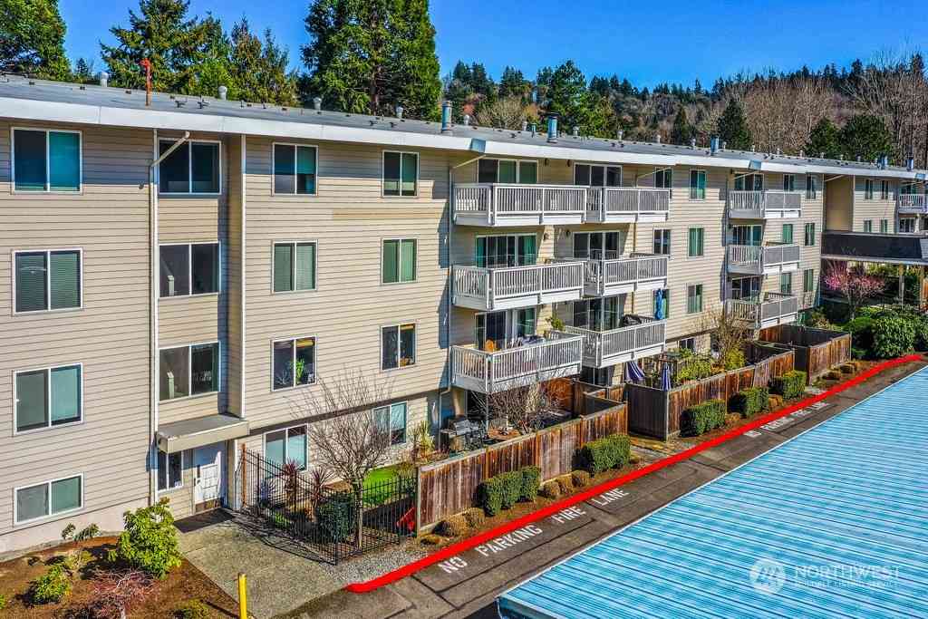 5021 Ripley Lane #102, Renton, Washington image 30