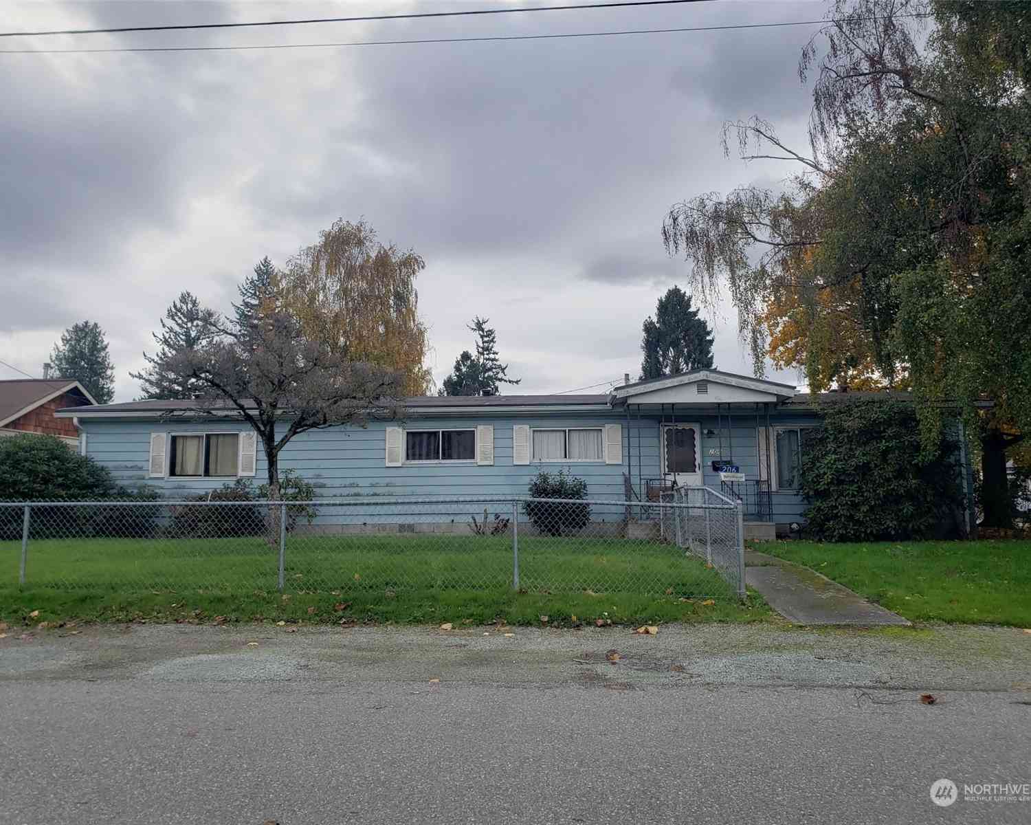 206 E Orange Avenue, Burlington, Washington image 1