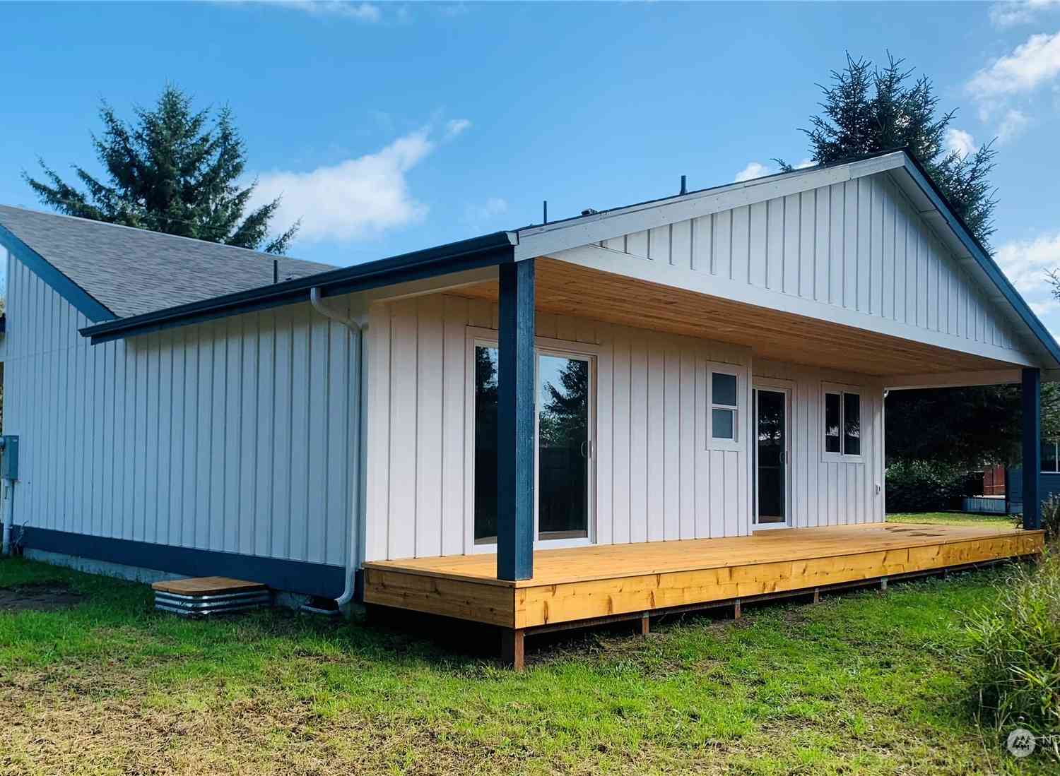 652 Olallie Circle, Ocean Shores, Washington image 11