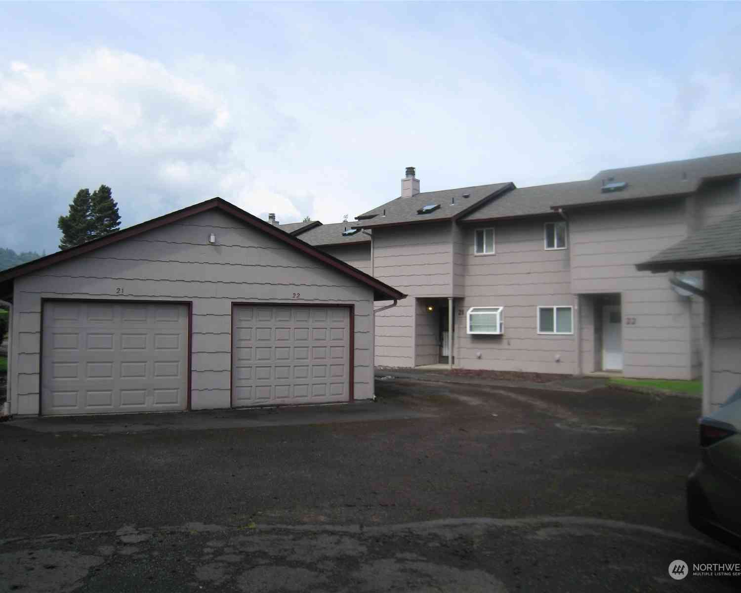 2363 40th Avenue #21, Longview, Washington image 2