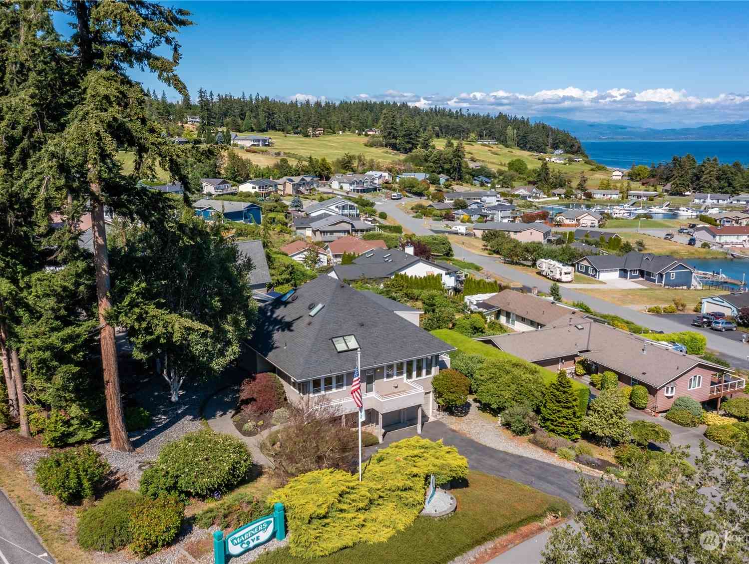 1701 Fireweed Drive, Oak Harbor, Washington image 1