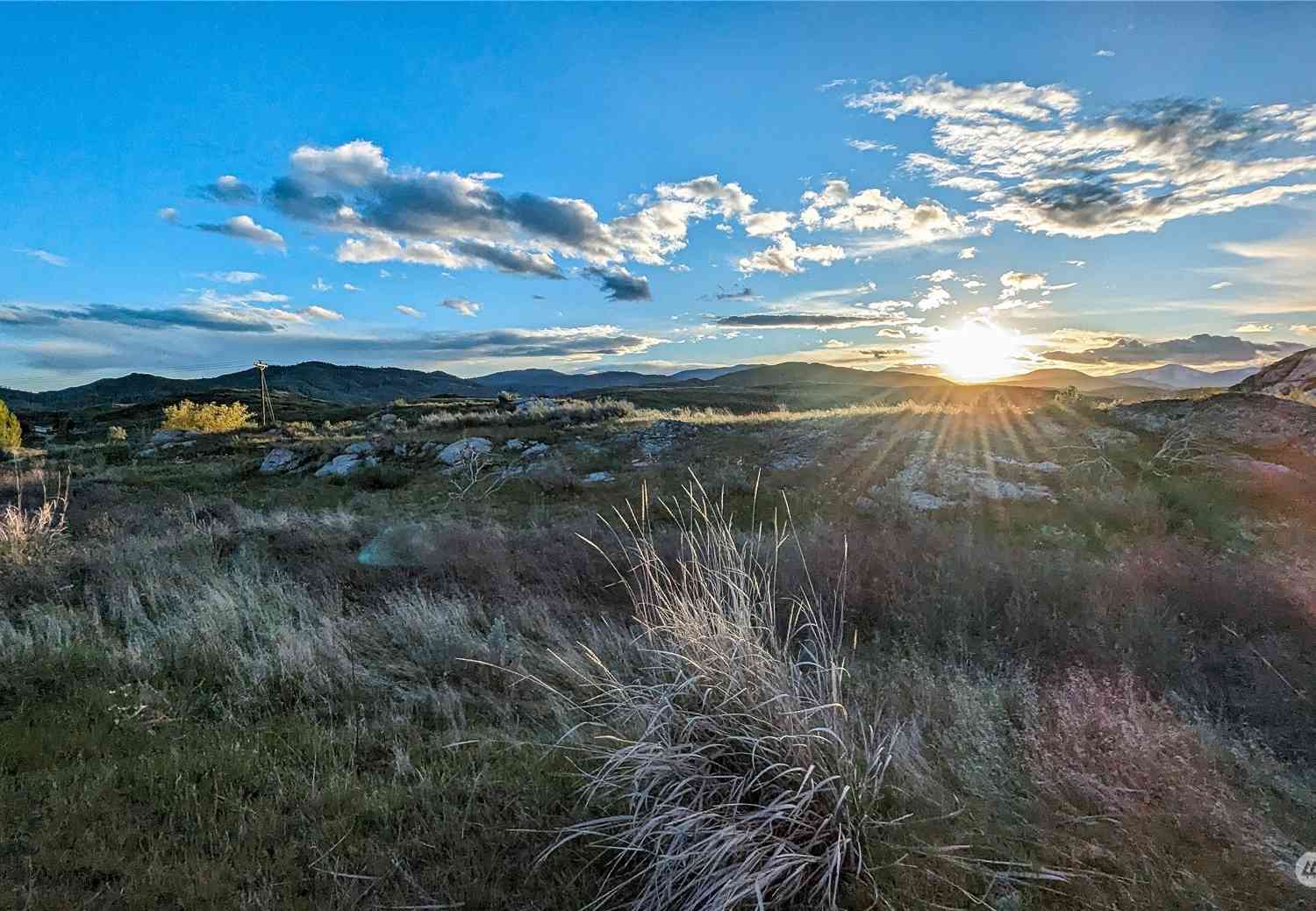 255 Riverside Cuttoff Road, Riverside, Washington image 37