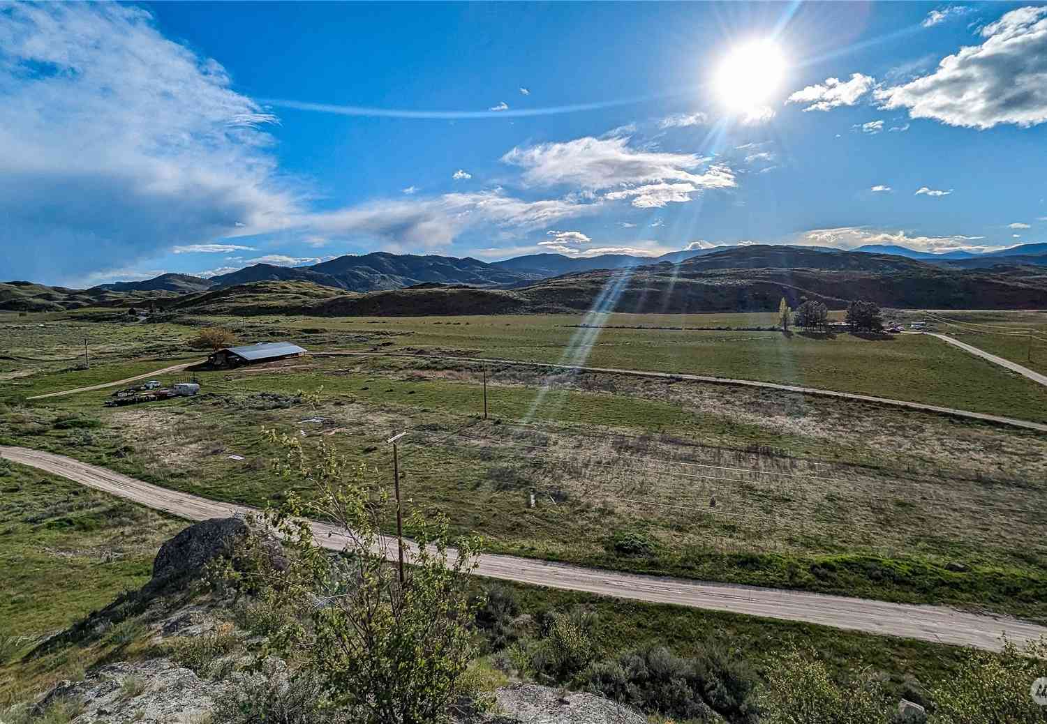255 Riverside Cuttoff Road, Riverside, Washington image 3