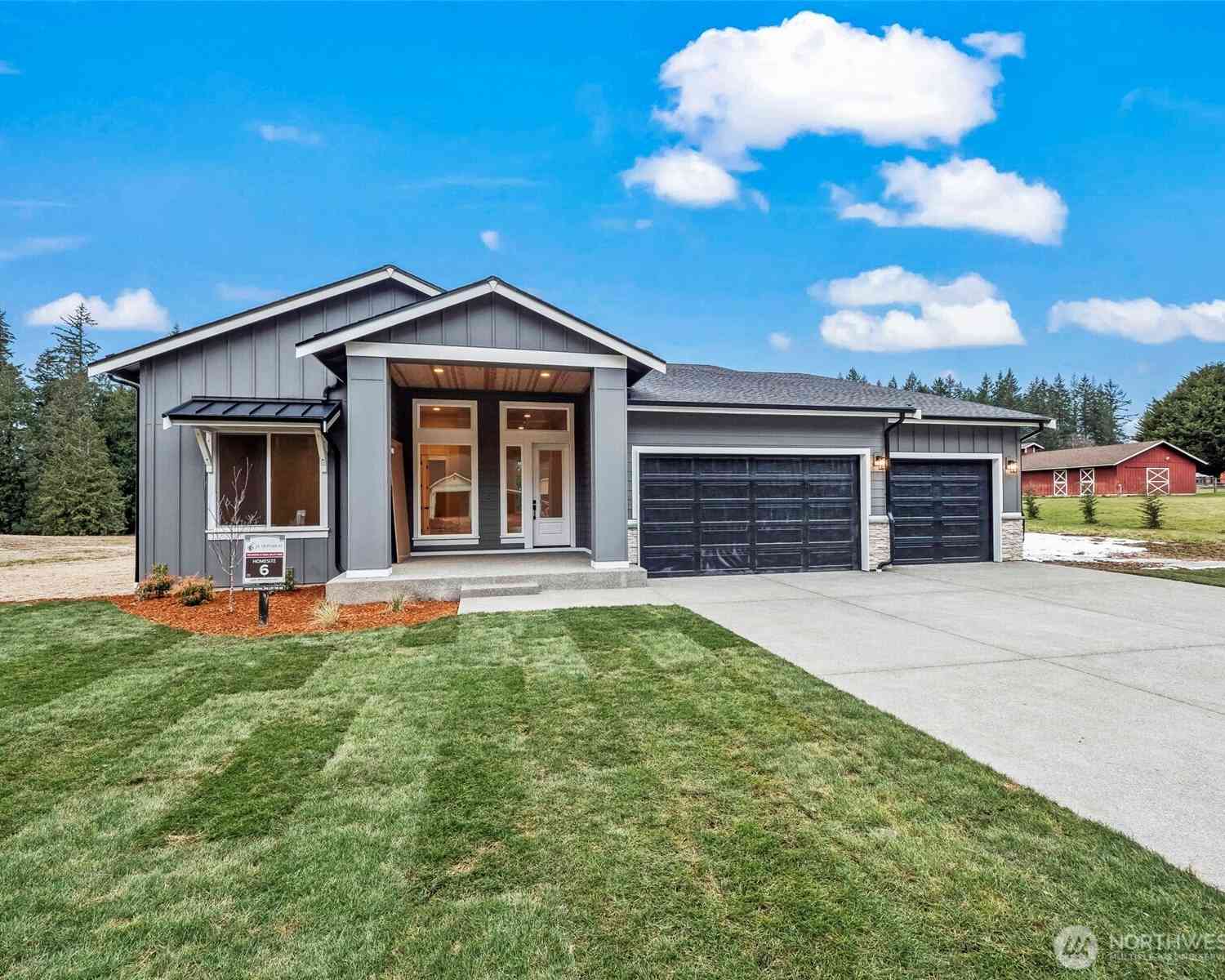 10167 Royal Valley Road, Poulsbo, Washington image 1