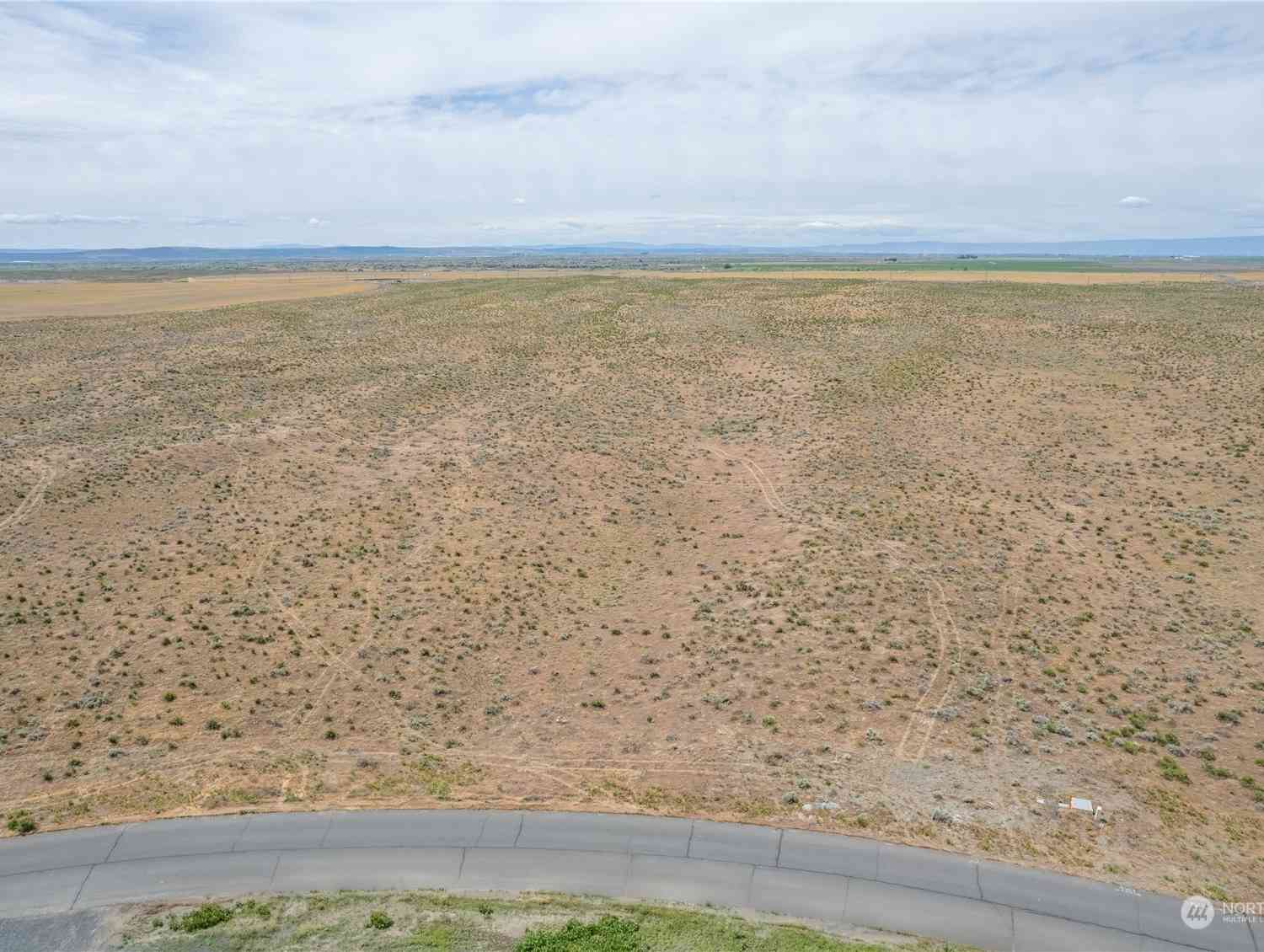 452 SE Dersert Hills Loop Road, Moses Lake, Washington image 3