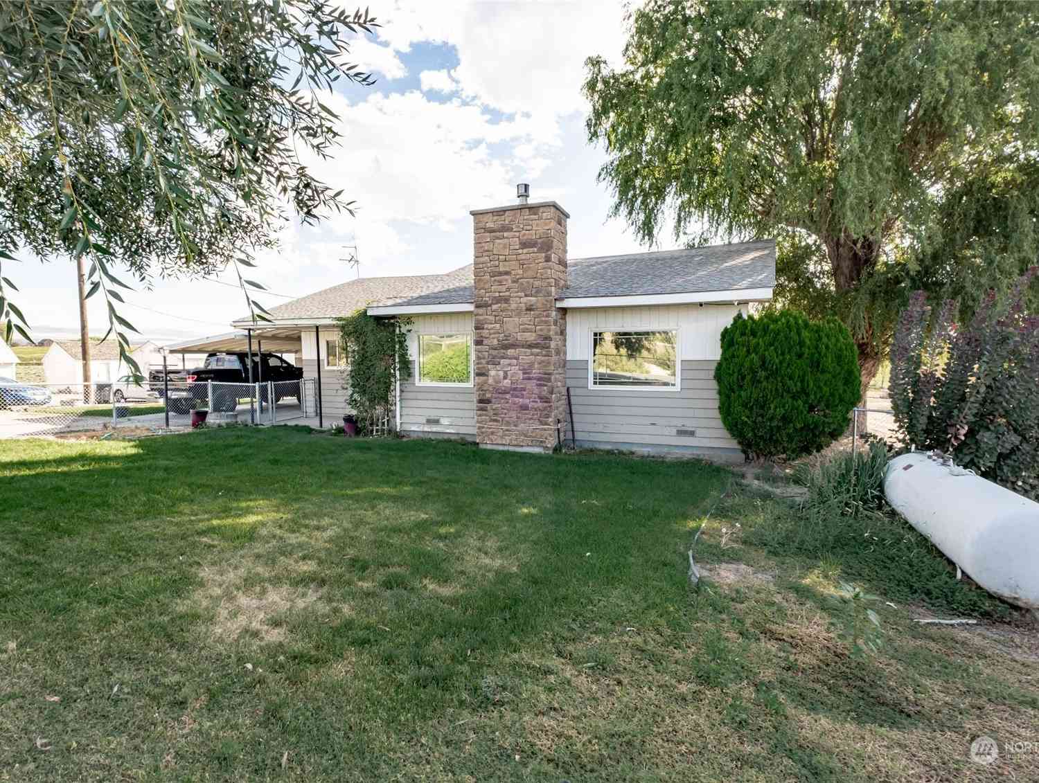 1621 N Outlook Rd, Outlook, Washington image 12
