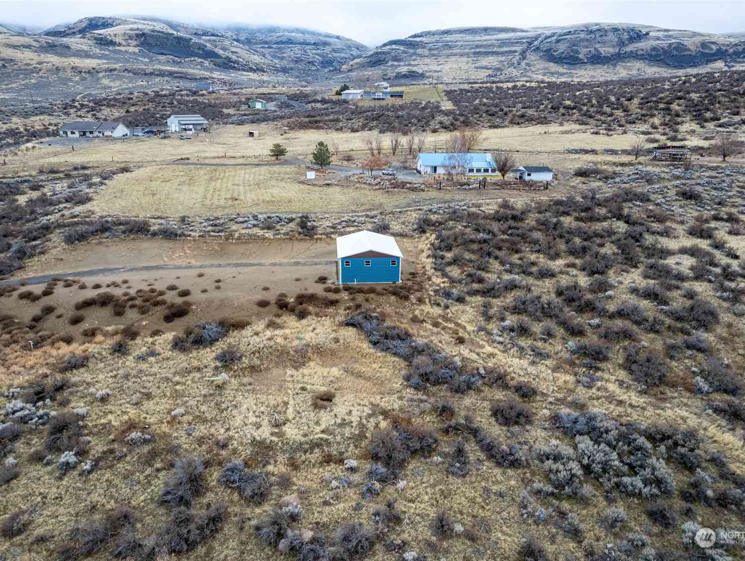 46435 Sunny Hills Lane, Grand Coulee, Washington image 14