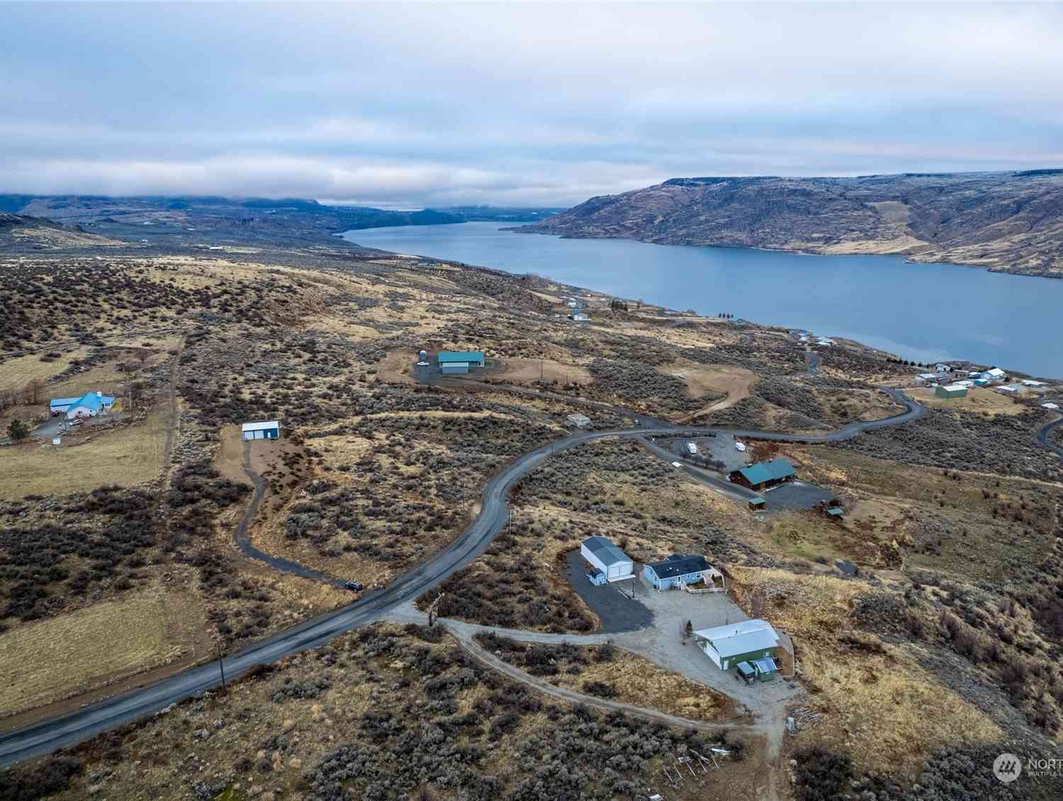 46435 Sunny Hills Lane, Grand Coulee, Washington image 9