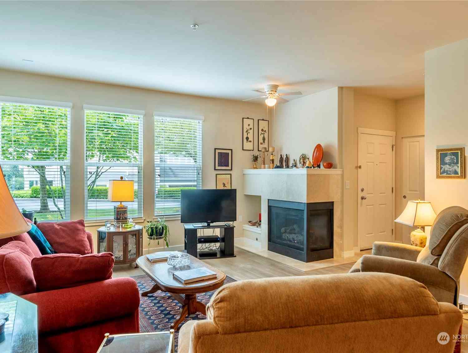 10955 W Villa Monte Drive, Mukilteo, Washington image 4