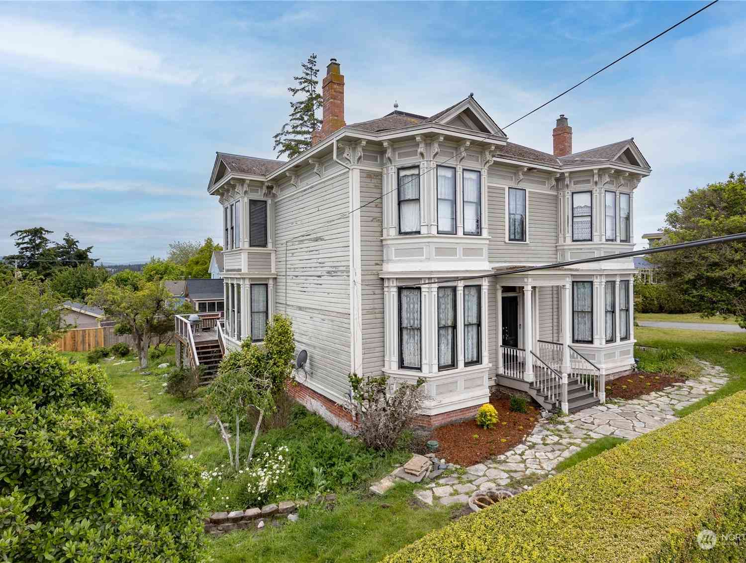 731 Pierce Street, Port Townsend, Washington image 2