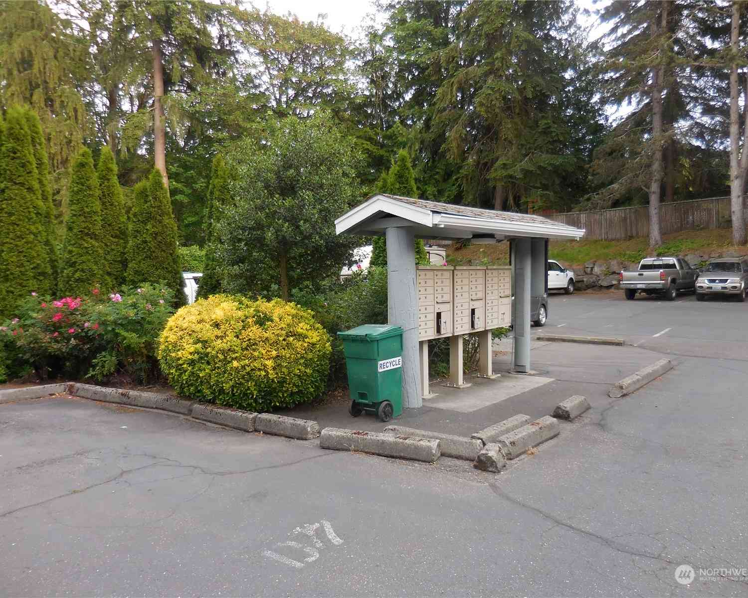 2949 SE Mile Hill Drive #C-8, Port Orchard, Washington image 4