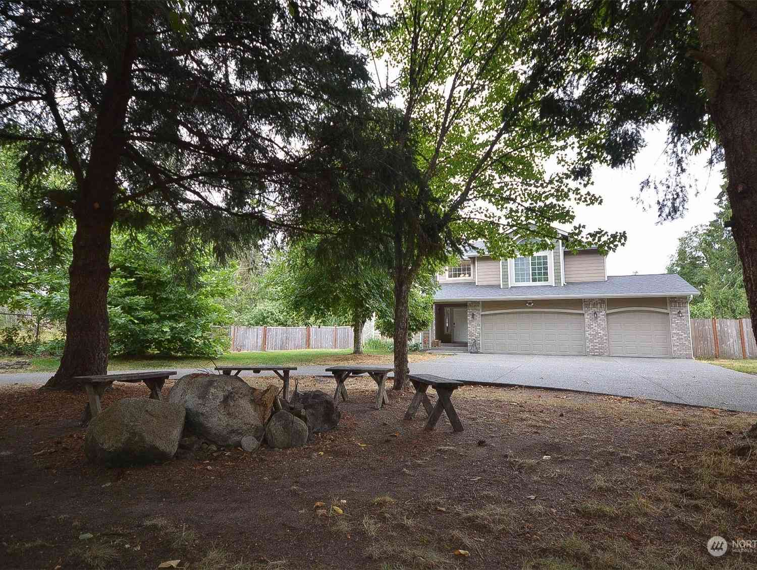 23911 Country Drive, Graham, Washington image 2