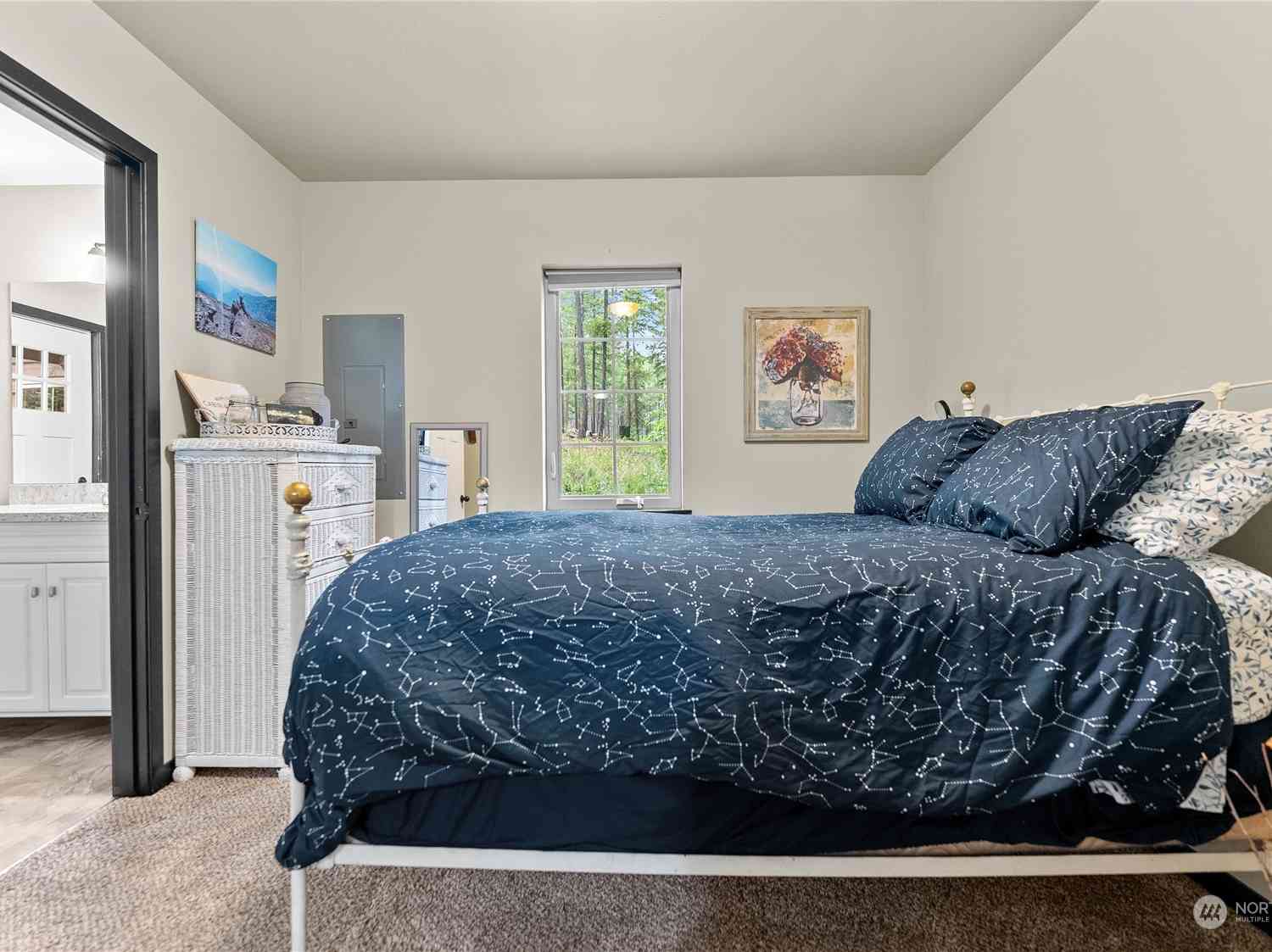 25 Liberty Lane, Winthrop, Washington image 17