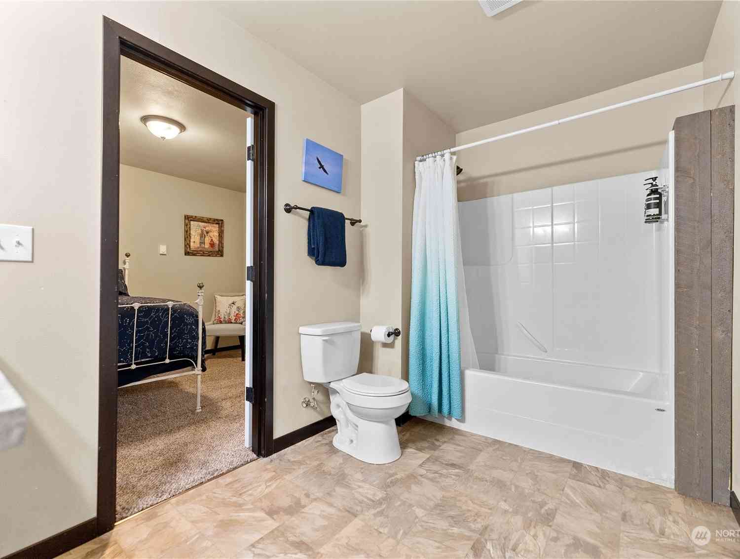 25 Liberty Lane, Winthrop, Washington image 22