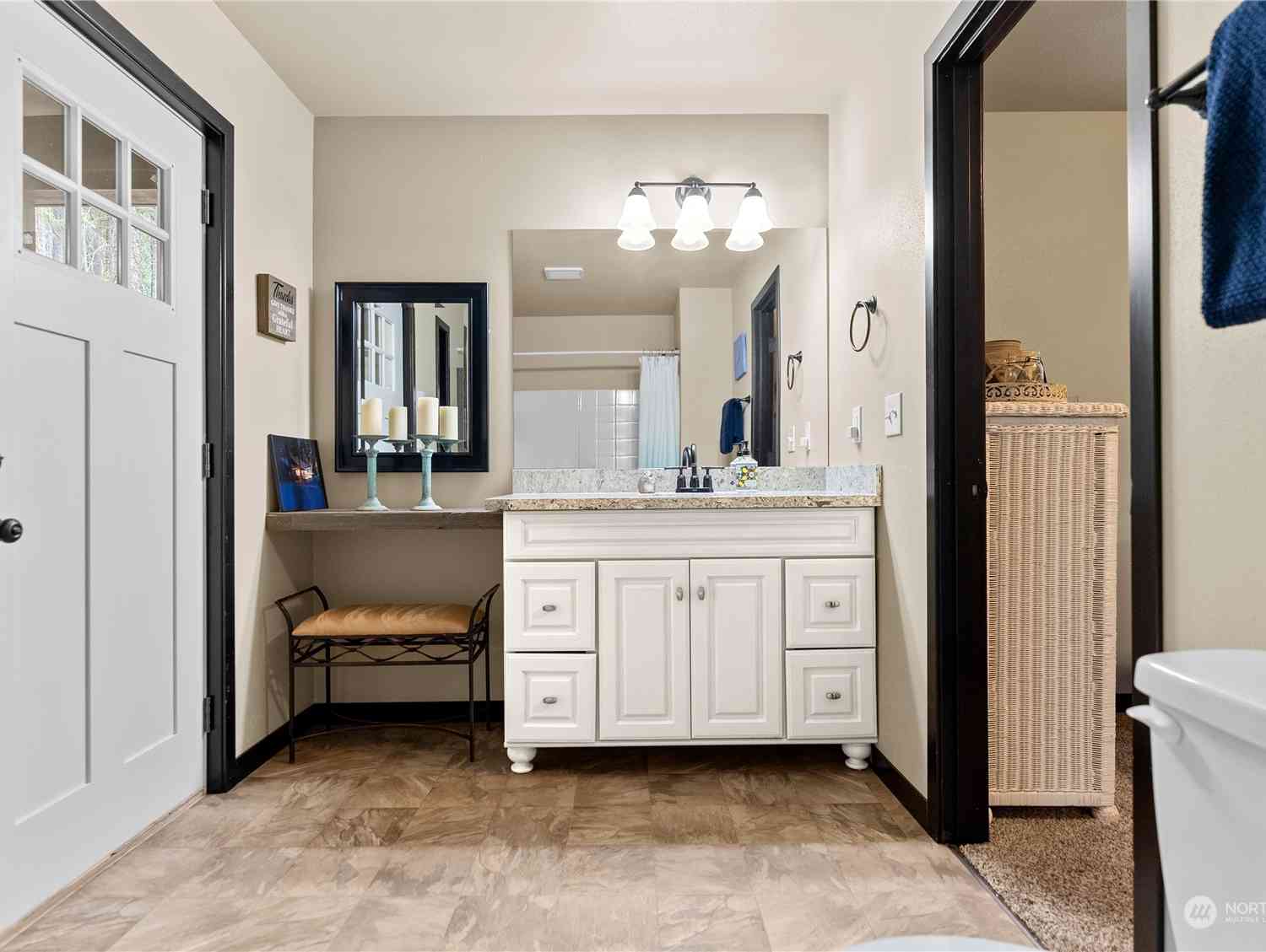 25 Liberty Lane, Winthrop, Washington image 21