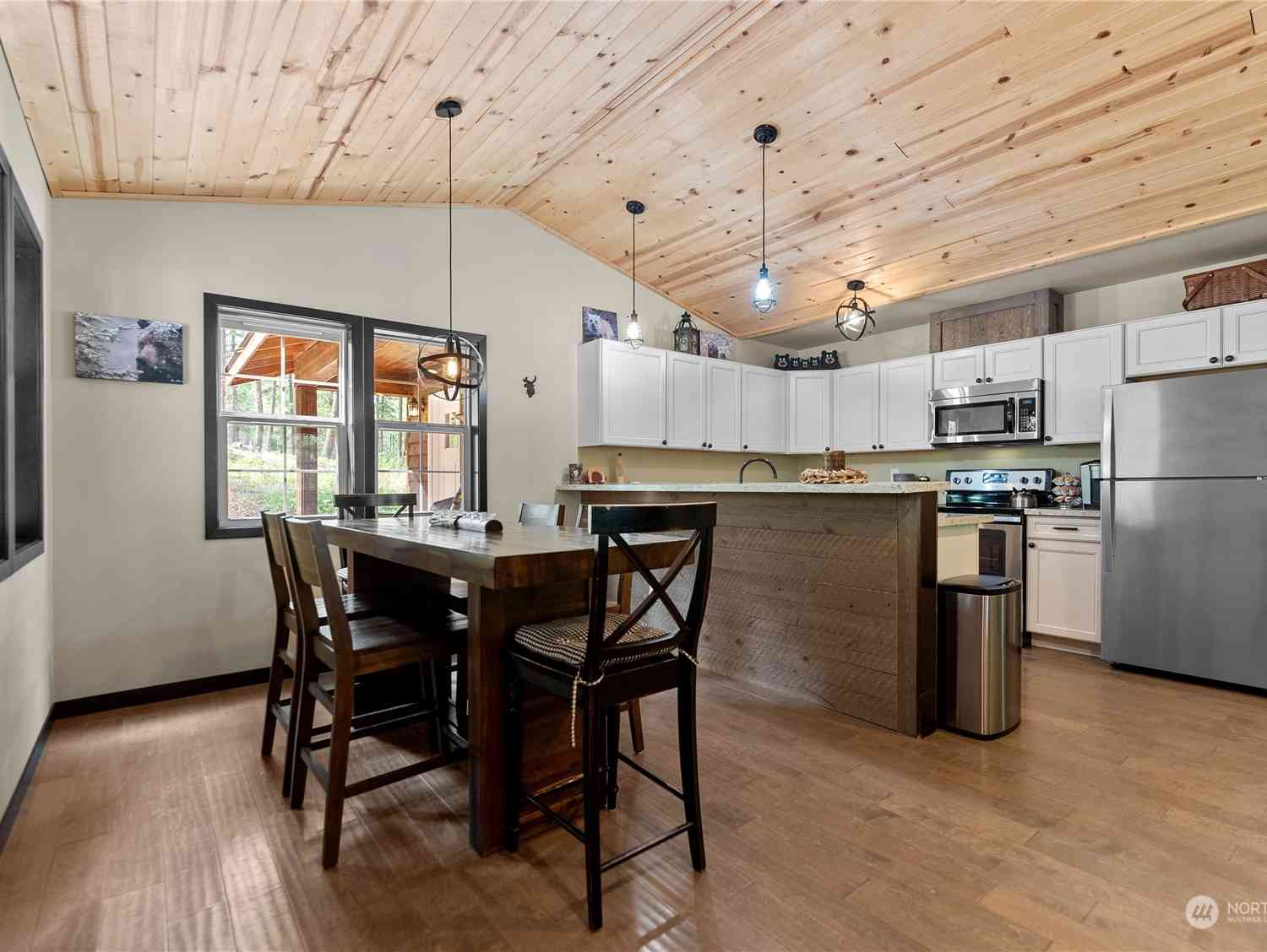 25 Liberty Lane, Winthrop, Washington image 9