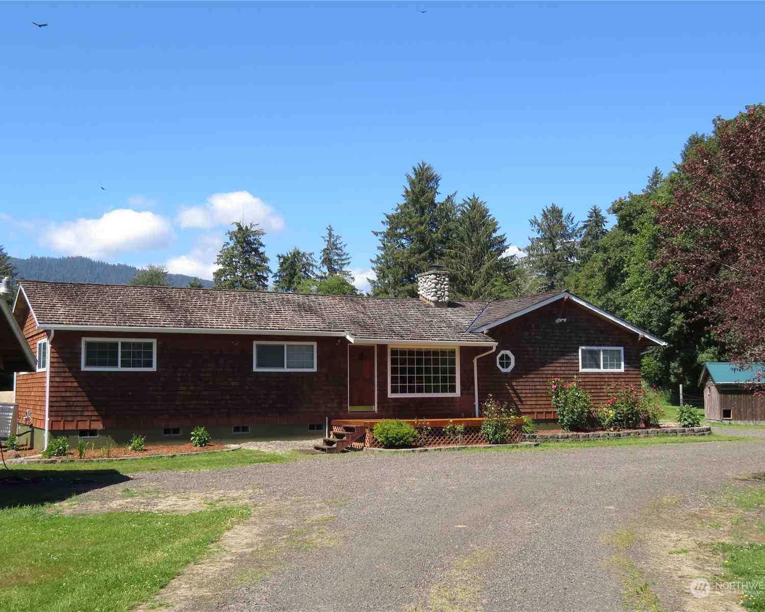 793 South Shore Road, Quinault, Washington image 3