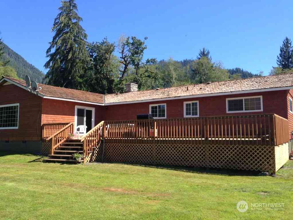 793 South Shore Road, Quinault, Washington image 6