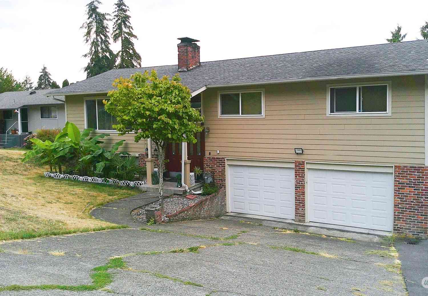 1230 Sycamore Place, Longview, Washington image 3