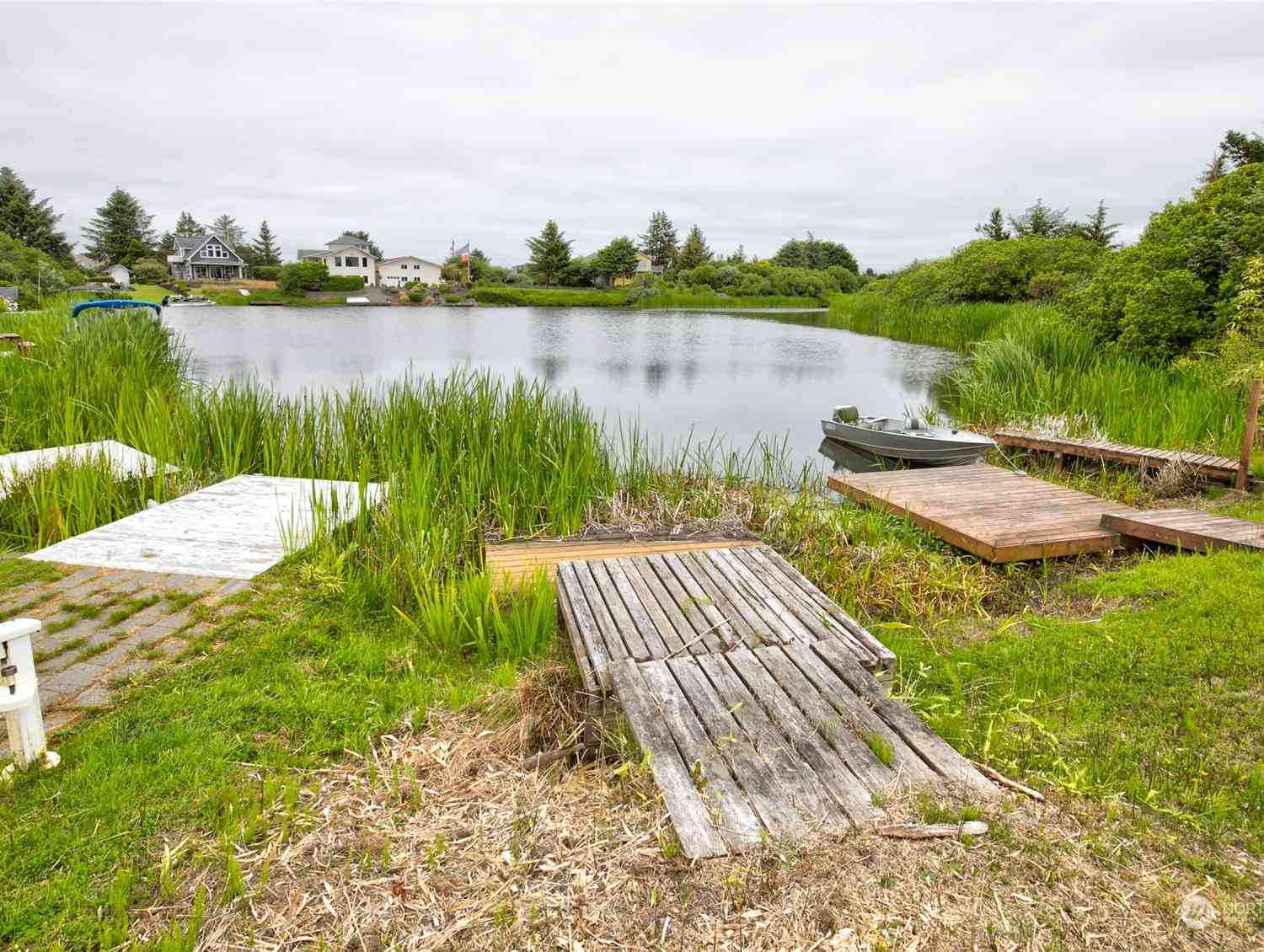 399 N Razor Clam Drive, Ocean Shores, Washington image 6