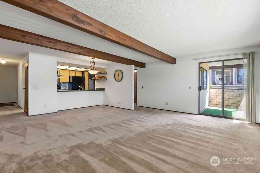 5719 Highway Place #7, Everett, Washington image 2