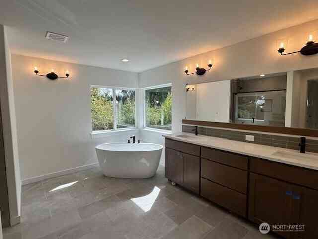 16224 76th Avenue Ct, Puyallup, Washington image 7