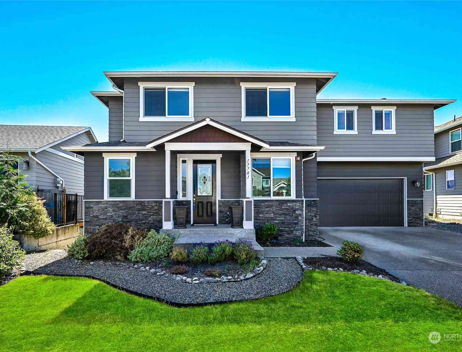 17701 Panorama Boulevard, Bonney Lake, Washington image 2