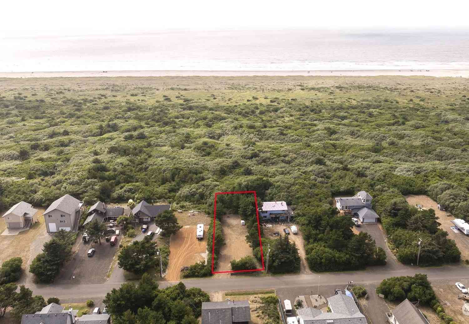 319 Sand Dune Avenue, Ocean Shores, Washington image 10