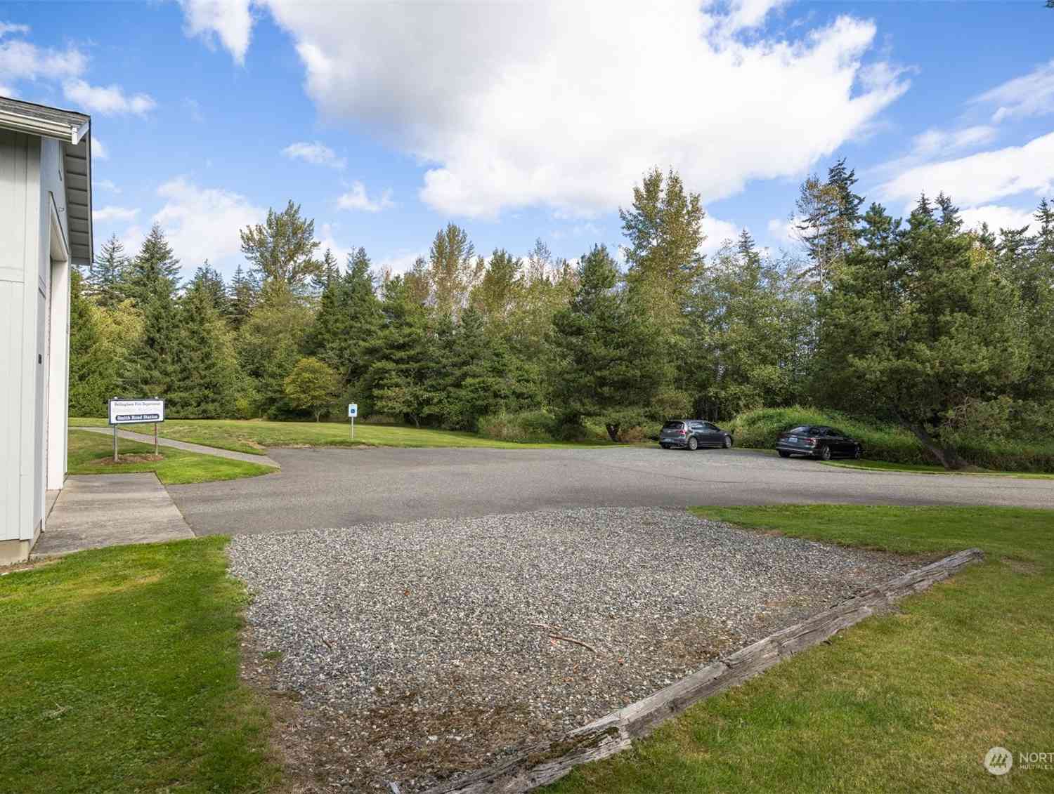 858 E Smith Road, Bellingham, Washington image 19