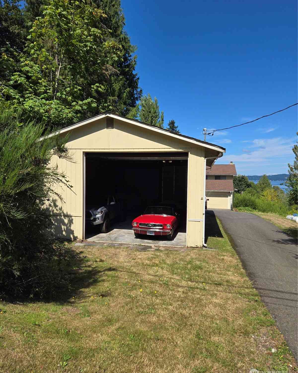 3240 Harper Hill Road, Port Orchard, Washington image 2