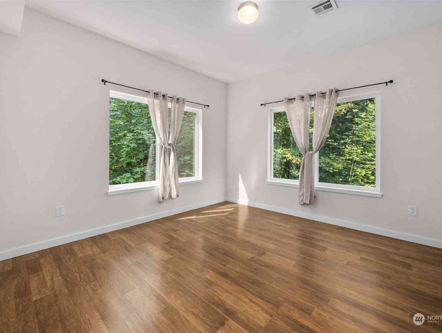3107 Dorchester Drive, Tumwater, Washington image 25