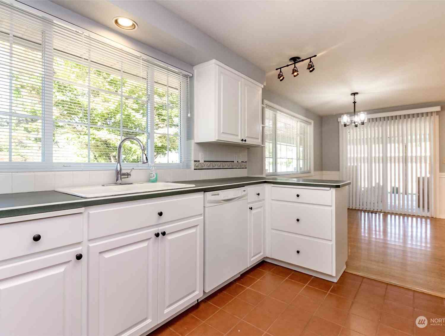 17407 36th Avenue, Tacoma, Washington image 15