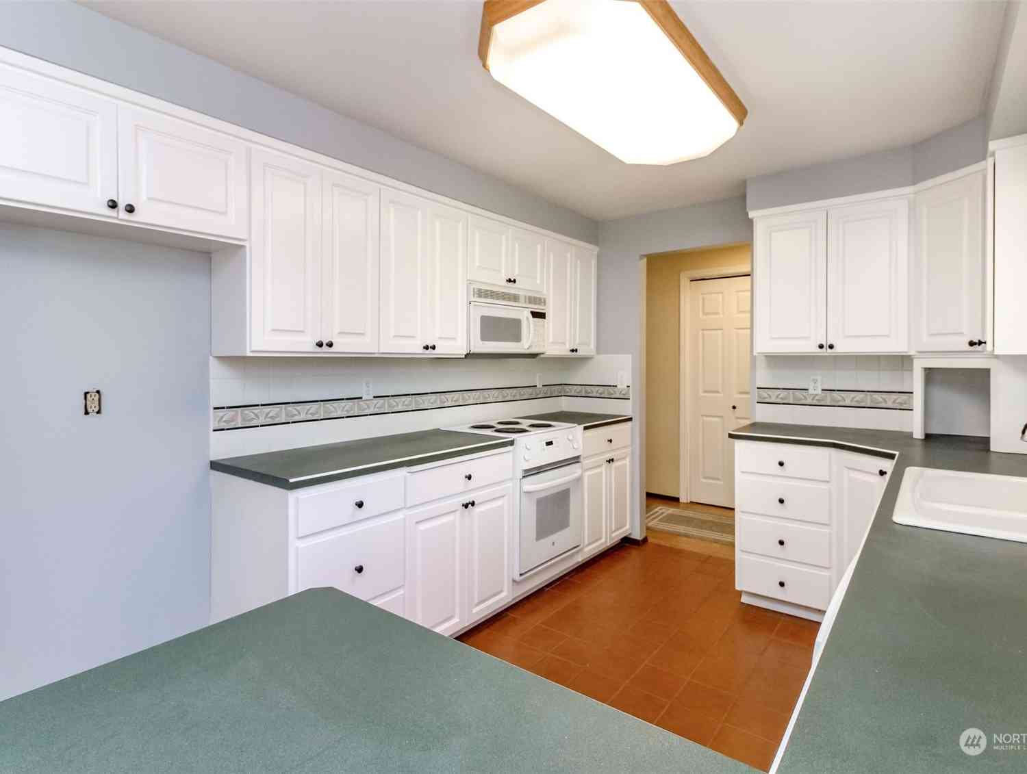 17407 36th Avenue, Tacoma, Washington image 18