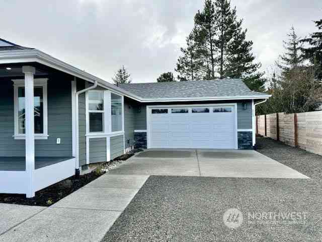 213 N Wynoochee Drive, Ocean Shores, Washington image 2