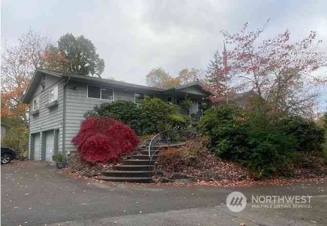 4912 200th Street, Spanaway, Washington image 2