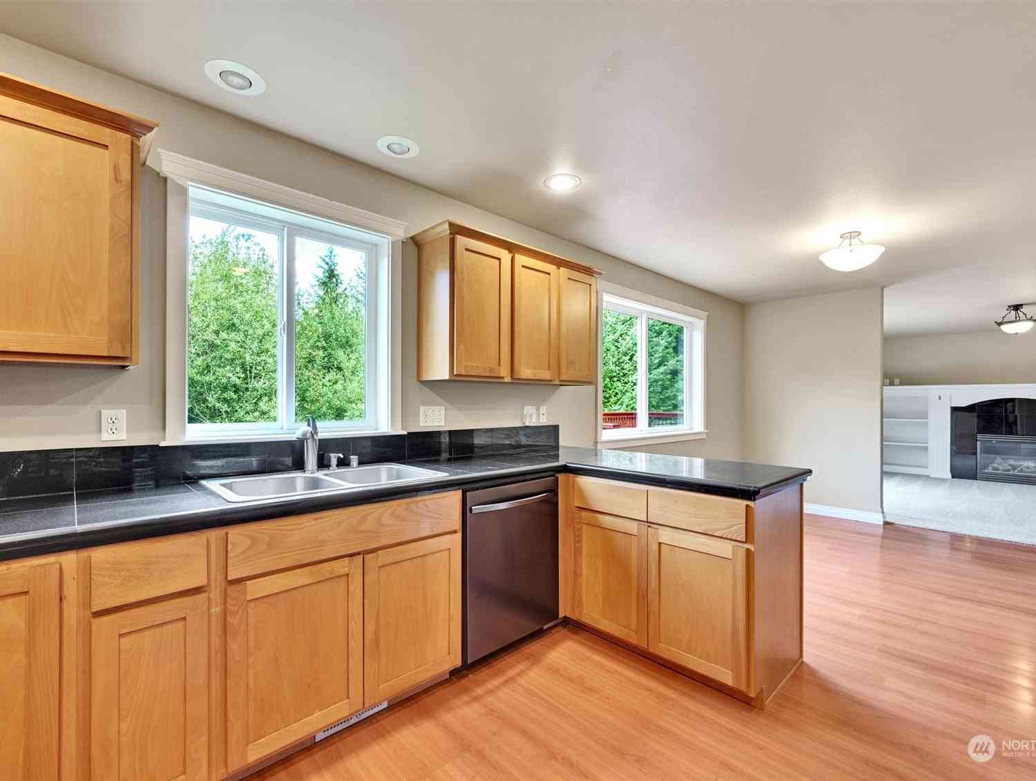 2804 10th Court, Olympia, Washington image 7