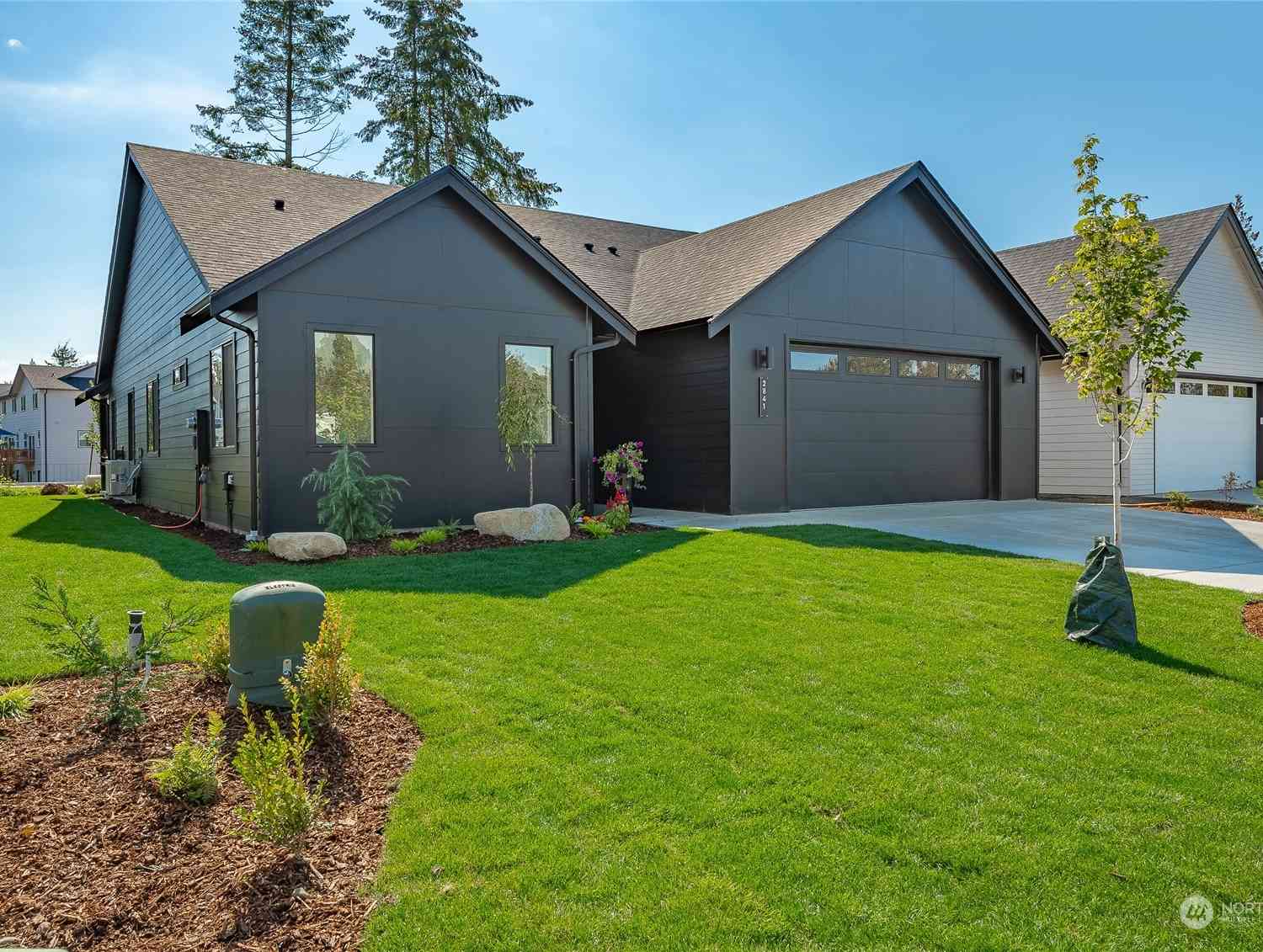 2841 Hazelwood Drive, Blaine, Washington image 1